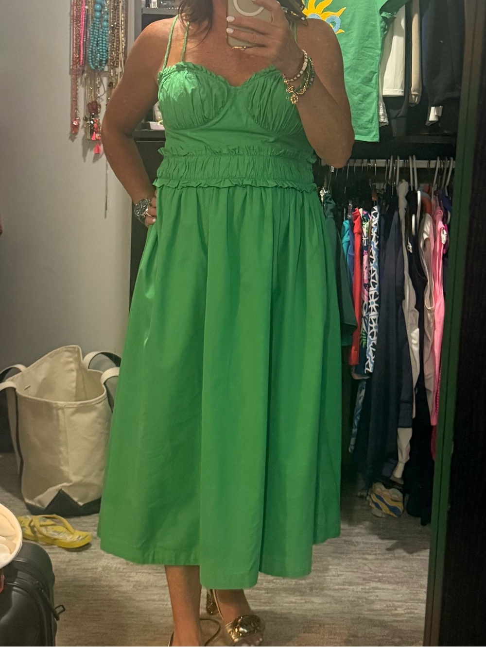 Size small - Picture 3 of 3